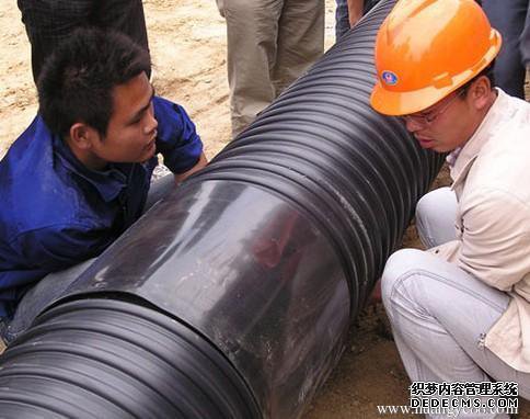 鋼帶波紋管熱收縮套連接步驟(圖1)
